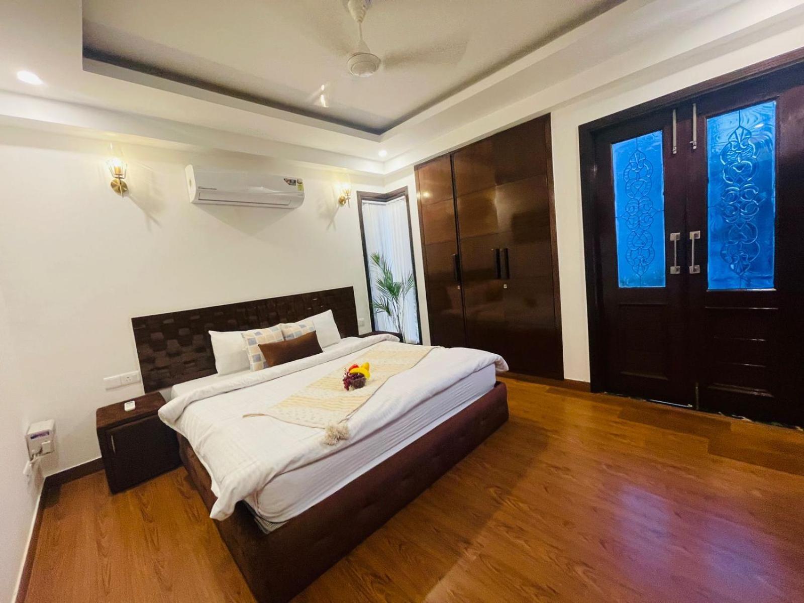 Bedchambers Serviced Apartments South Extension New Delhi Exterior photo