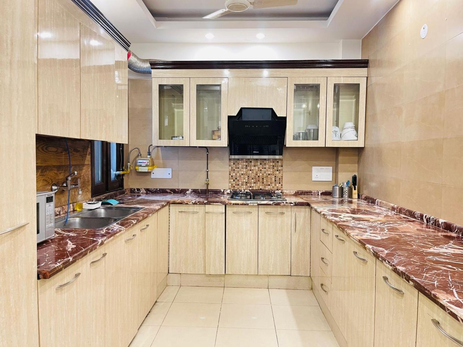 Bedchambers Serviced Apartments South Extension New Delhi Exterior photo